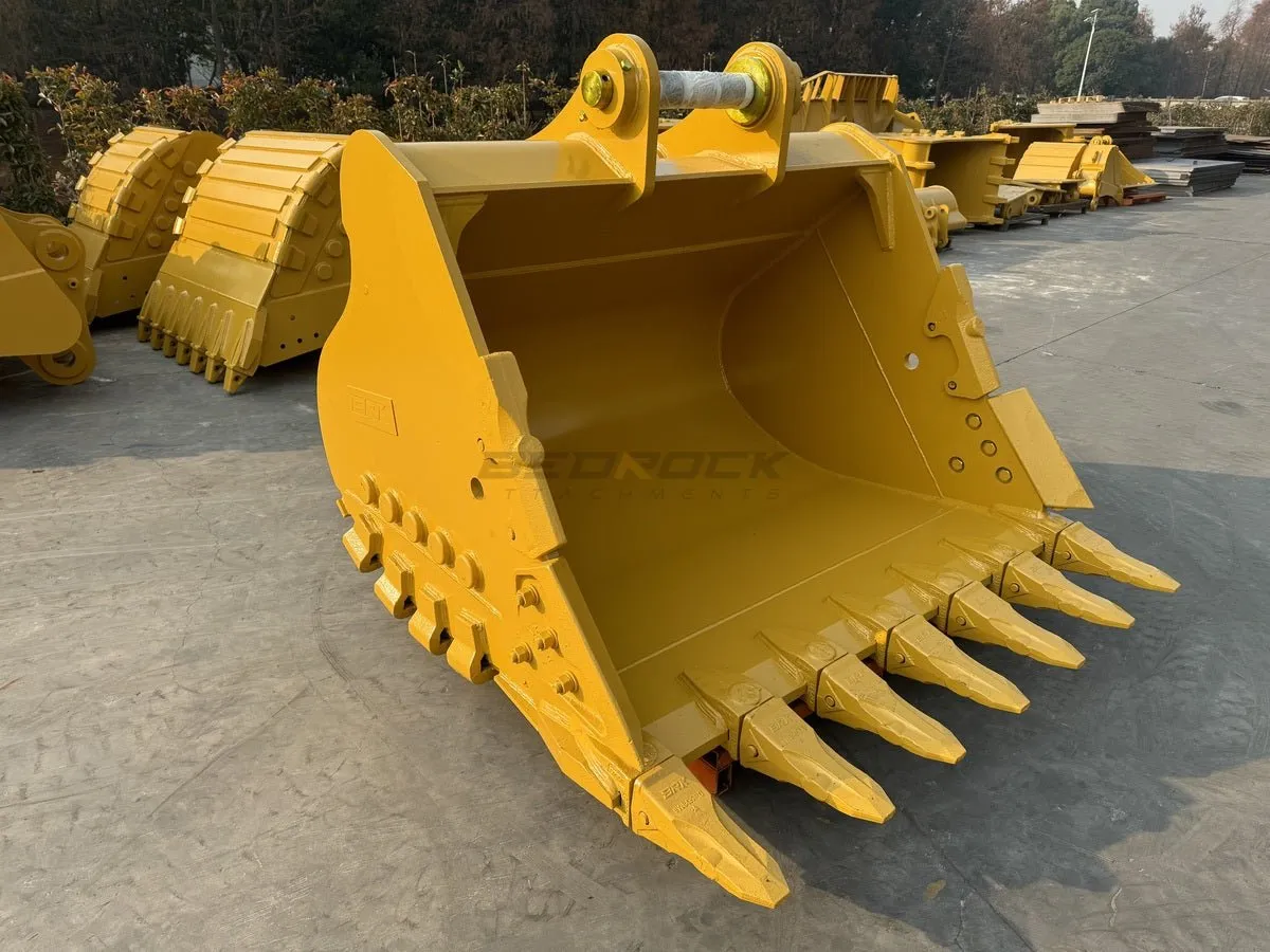 72in Heavy Duty Excavator Bucket fits CAT 330 Excavator D Linkage